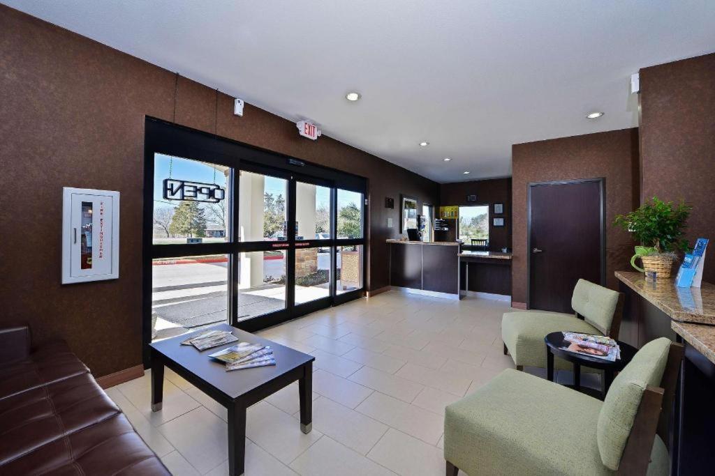 Americas Best Value Inn & Suites Cuero Exterior foto
